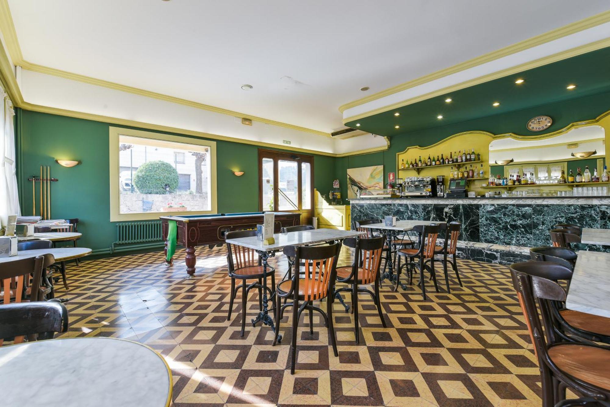 Hotel Robert La Pobla de Claramunt ภายนอก รูปภาพ