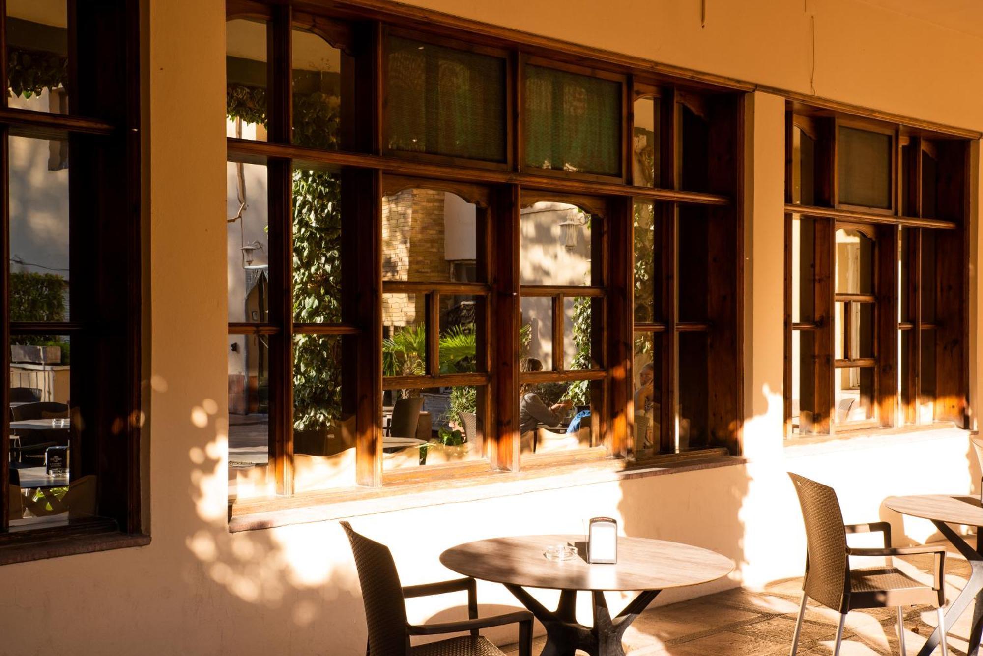 Hotel Robert La Pobla de Claramunt ภายนอก รูปภาพ