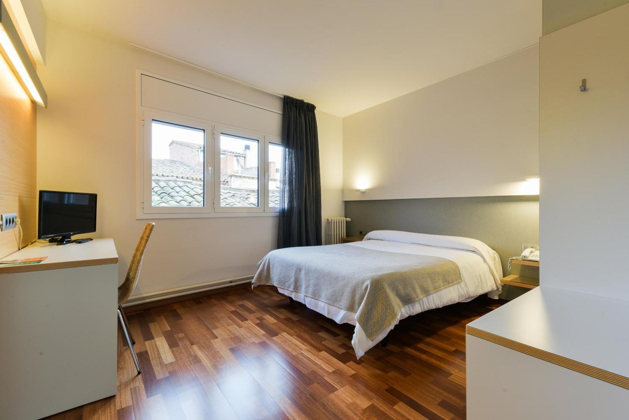 Hotel Robert La Pobla de Claramunt ภายนอก รูปภาพ